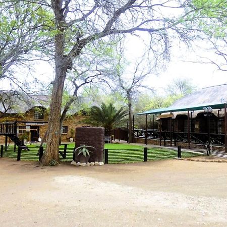 Weltevrede Lodge - Self Catering Houses มาร์ลอทพาร์ค ภายนอก รูปภาพ