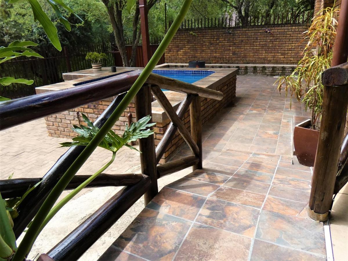 Weltevrede Lodge - Self Catering Houses มาร์ลอทพาร์ค ภายนอก รูปภาพ
